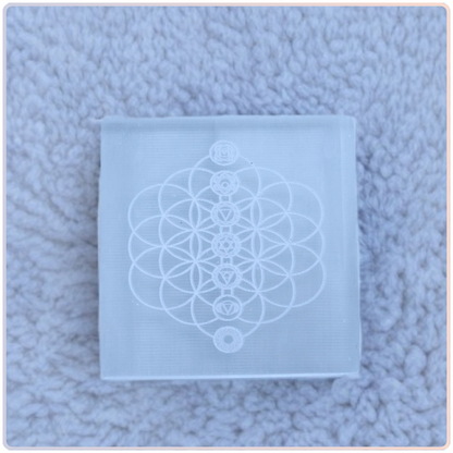 Selenite Plate – Energy Cleansing & Charging