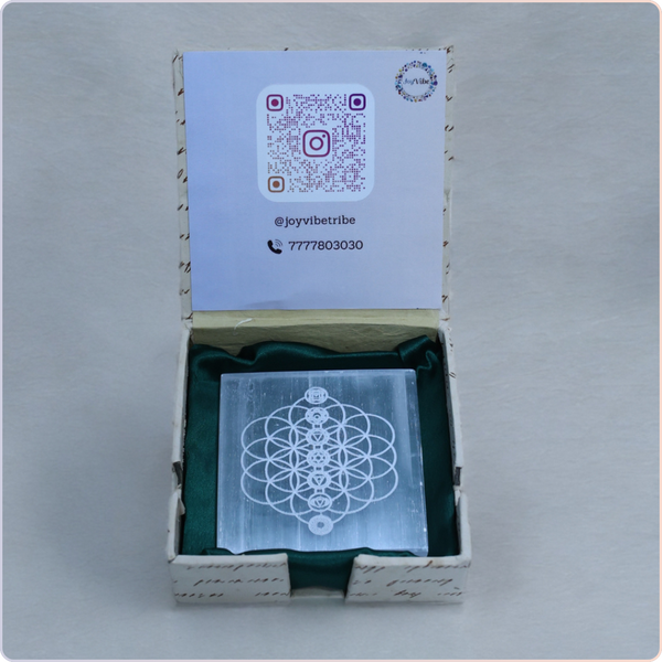 Selenite Plate – Energy Cleansing & Charging